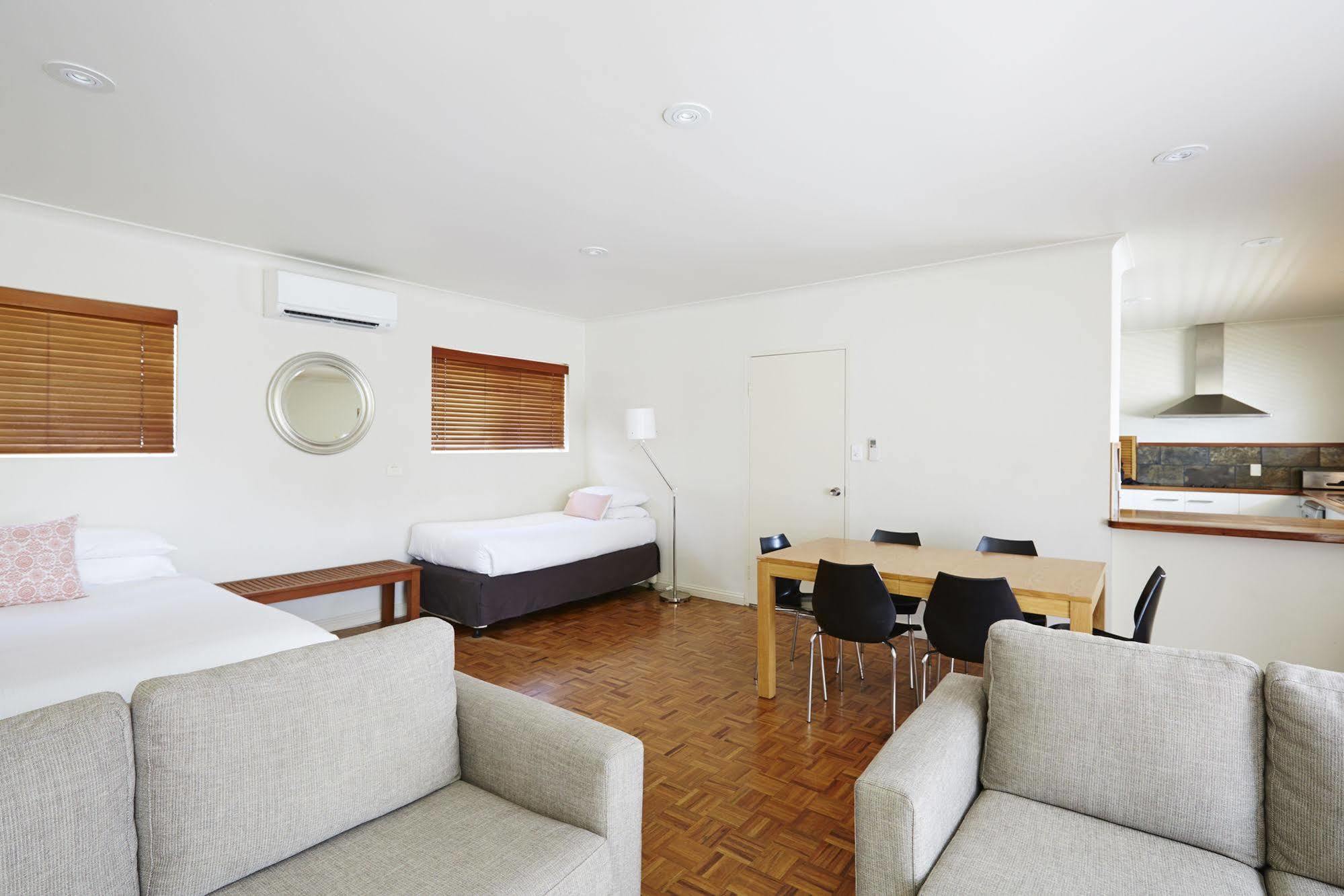 Bay Beach Motel Byron Bay Dış mekan fotoğraf